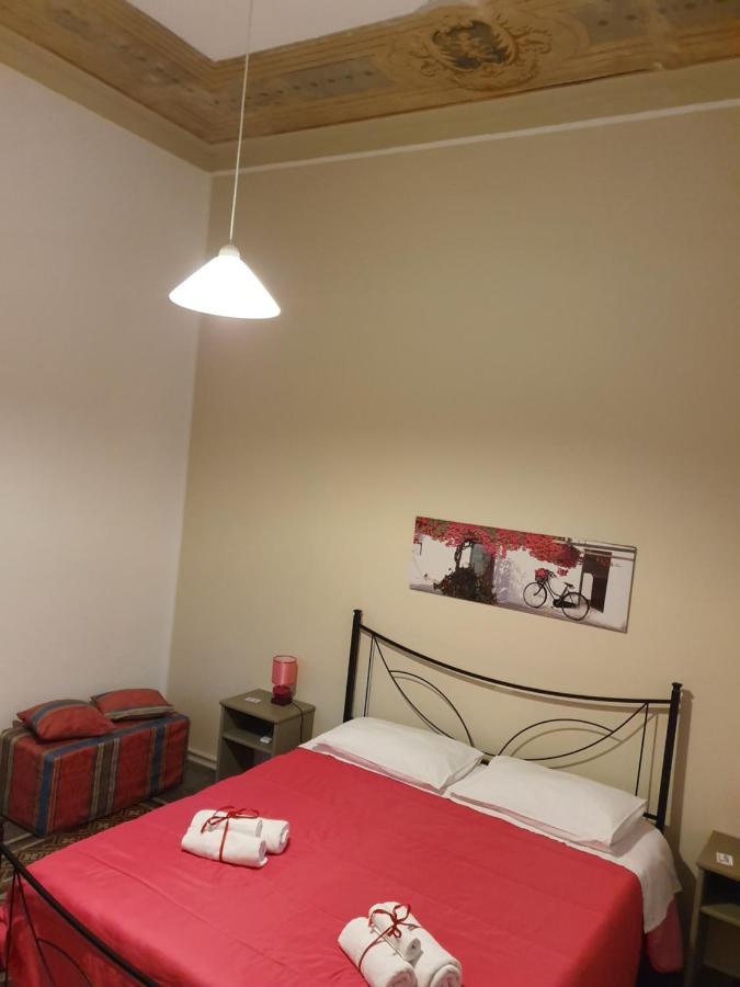 Rest And Go Bed & Breakfast ปาแลร์โม ภายนอก รูปภาพ