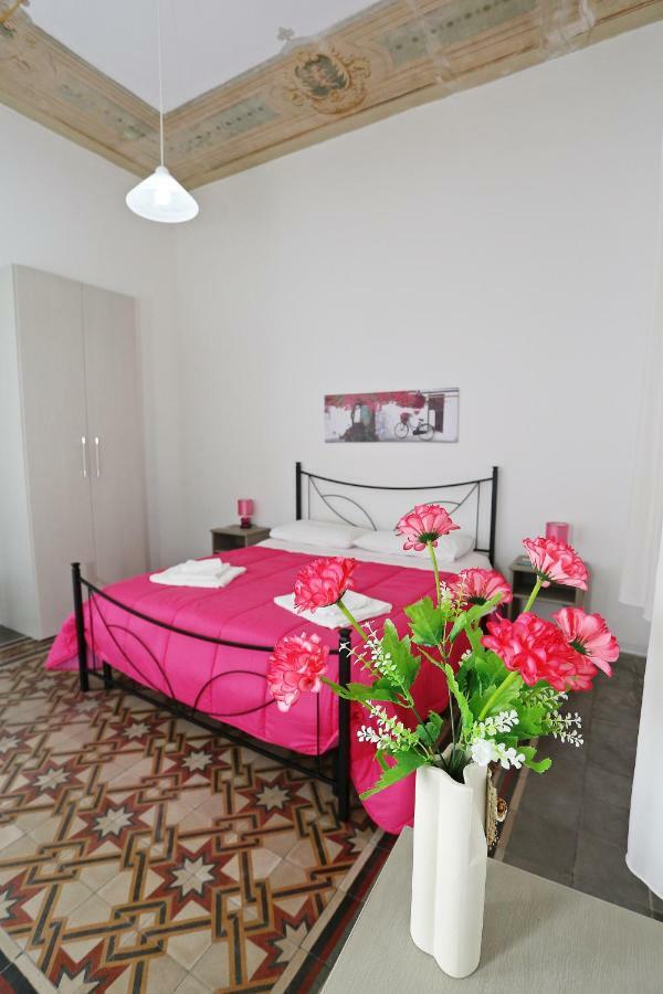Rest And Go Bed & Breakfast ปาแลร์โม ภายนอก รูปภาพ