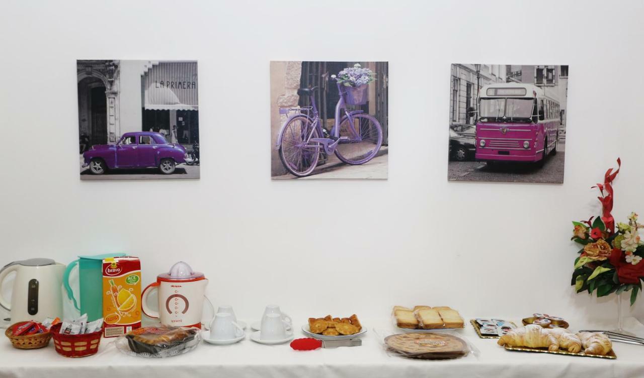Rest And Go Bed & Breakfast ปาแลร์โม ภายนอก รูปภาพ