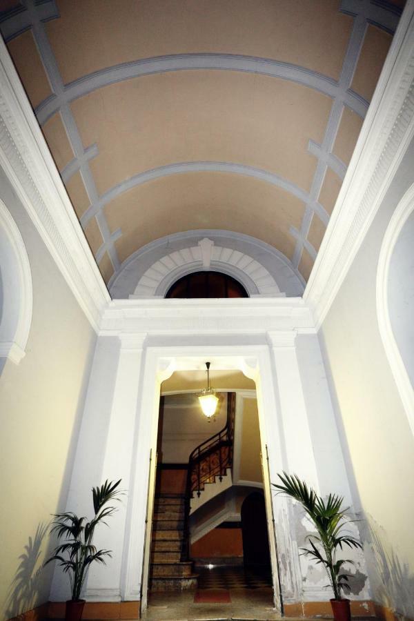Rest And Go Bed & Breakfast ปาแลร์โม ภายนอก รูปภาพ
